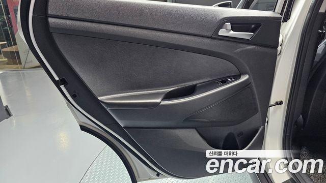 Hyundai Tucson Diesel 2.0 2WD Premium 2018 — фото 25