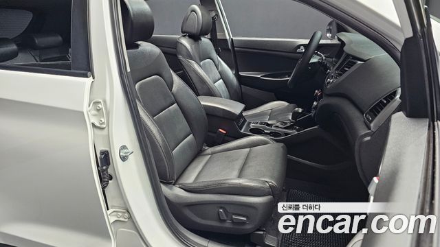 Hyundai Tucson Diesel 2.0 2WD Premium 2018 — фото 26