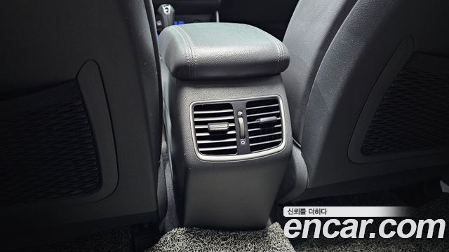 Hyundai Tucson Diesel 2.0 2WD Premium 2018 — фото 29