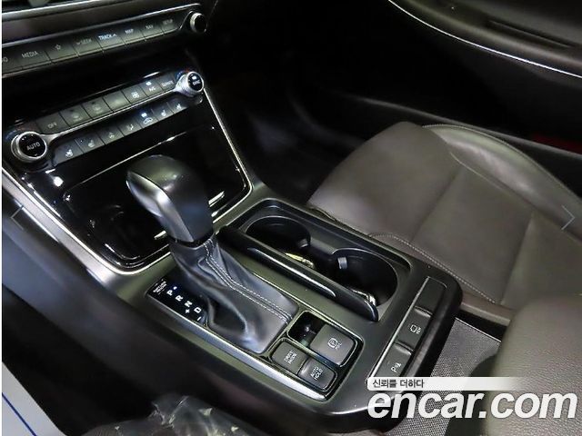Hyundai Grandeur (IG) 3.0 Exclusive 2017 — фото 16
