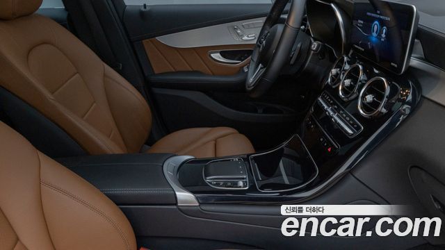 Mercedes-Benz GLC-Class (X253) GLC220 d 4MATIC Coupe 2022 — фото 9