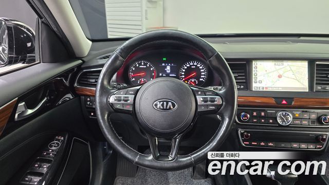 Kia K7 3.0 LPI Luxury (Rental Car) 2017 — фото 13