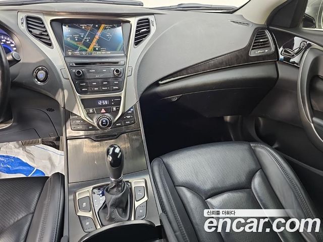 Hyundai Grandeur (HG) HG240 Modern 2014 — фото 10