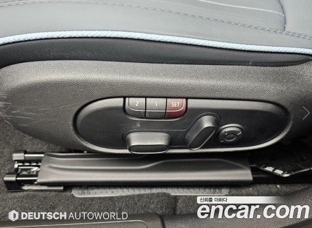 MINI Cooper Clubman Untold Edition 2nd Gen 2023 — фото 20