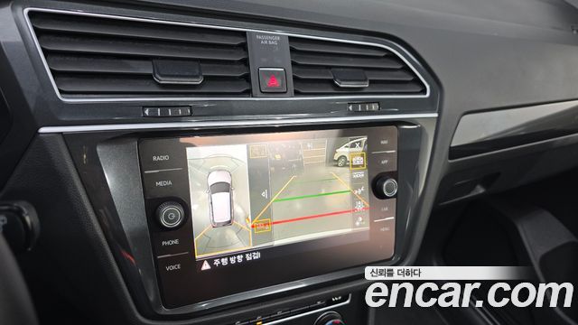 Volkswagen Tiguan (II) 2.0 TDI Prestige 2018 — фото 14