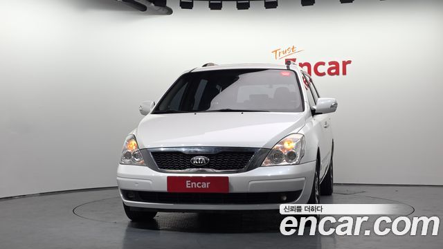 Kia Carnival R New Carnival Limousine GLX High-Deluxe 2014 — фото 3