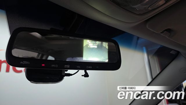 Kia Carnival R New Carnival Limousine GLX High-Deluxe 2014 — фото 15