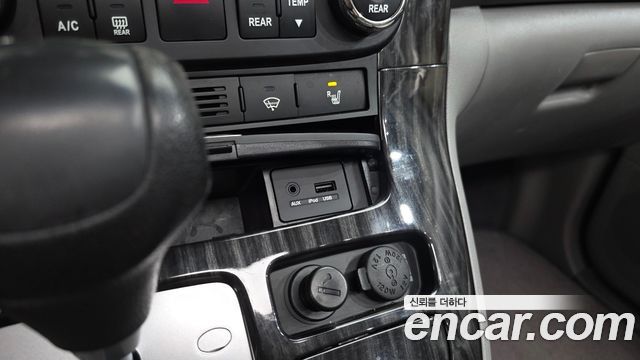 Kia Carnival R New Carnival Limousine GLX High-Deluxe 2014 — фото 19