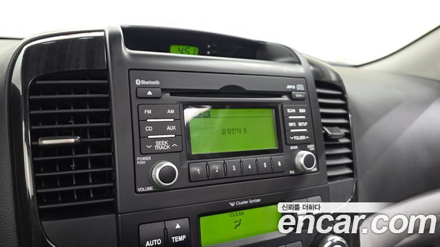 Kia Carnival R New Carnival Limousine GLX High-Deluxe 2014 — фото 27