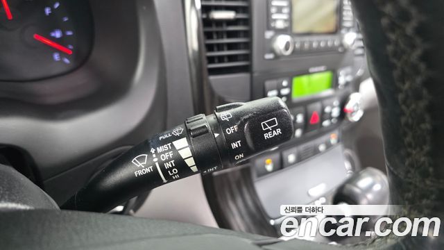 Kia Carnival R New Carnival Limousine GLX High-Deluxe 2014 — фото 30