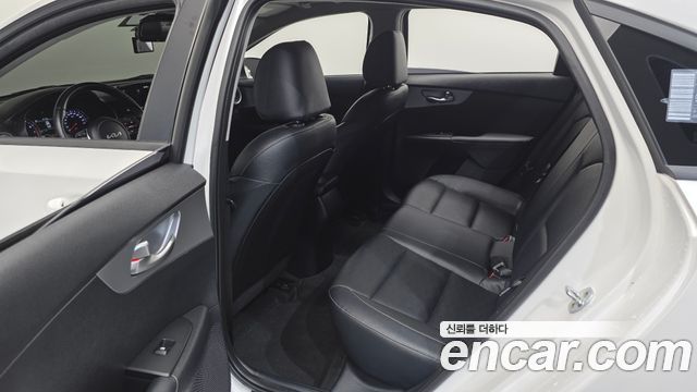 Kia K3 (II) 1.6 Prestige 2022 — фото 12