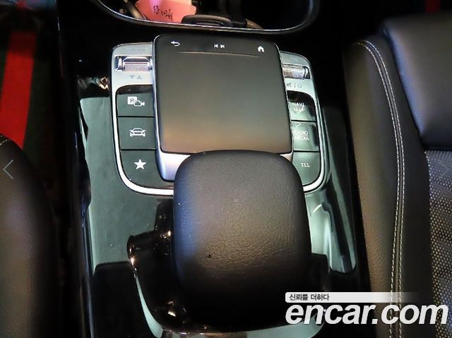 Mercedes-Benz A-Class (W177) A220 Hatchback 2019 — фото 20