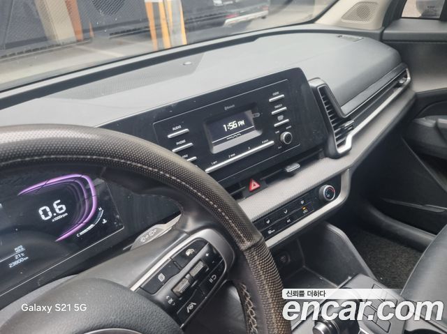 Kia Sportage (V) Gasoline 1.6 Turbo 2WD Prestige 2024 — фото 8