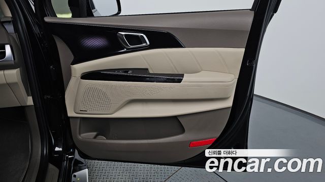 Kia Carnival (IV) Gasoline 7-Seater Hi-Limousine Signature 2021 — фото 25