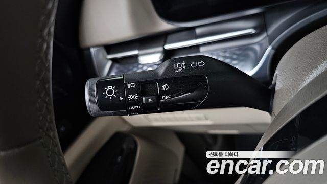 Kia Carnival (IV) Gasoline 7-Seater Hi-Limousine Signature 2021 — фото 30