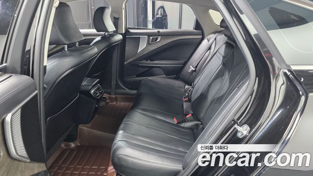 Kia K8 2.5 Gasoline 2WD Noblesse 2022 — фото 12