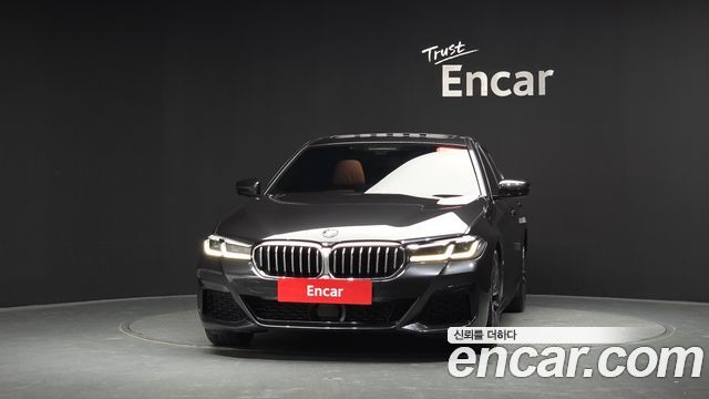 BMW 5 Series (G30) 520i M Sport 2022 — фото 3
