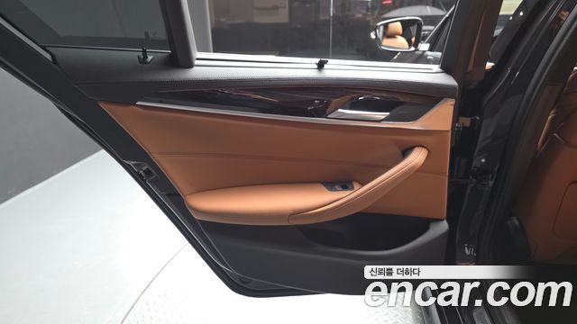 BMW 5 Series (G30) 520i M Sport 2022 — фото 25