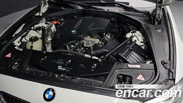 BMW 5 Series (F10) 528i 2015 — фото 6