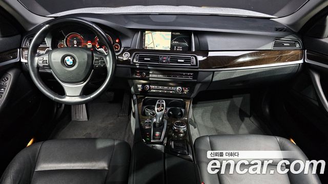 BMW 5 Series (F10) 528i 2015 — фото 7