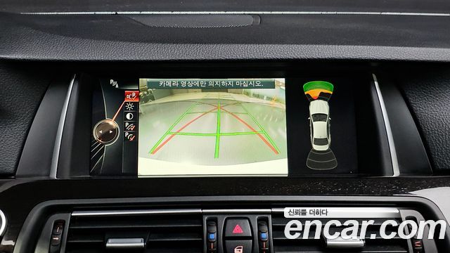 BMW 5 Series (F10) 528i 2015 — фото 15
