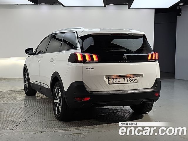 Peugeot 5008 (II) 1.6 BlueHDi Allure 2018 — фото 3