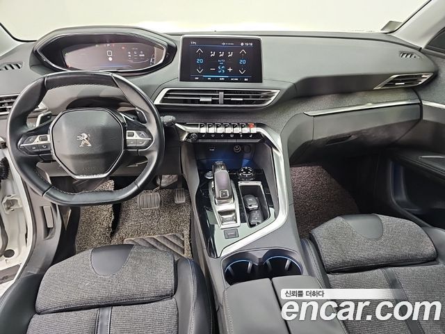 Peugeot 5008 (II) 1.6 BlueHDi Allure 2018 — фото 5