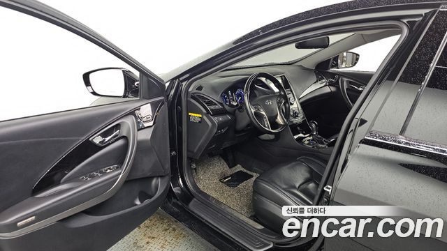Hyundai Grandeur (HG) HG240 Modern 2013 — фото 10