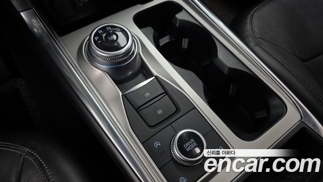 Ford Explorer (VI) 2.3 LimIted 4WD 2020 — фото 9