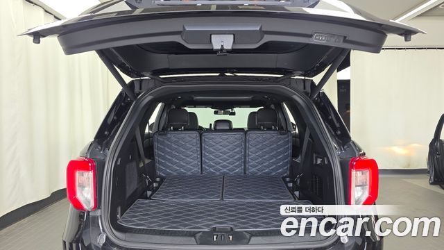 Ford Explorer (VI) 2.3 LimIted 4WD 2020 — фото 20