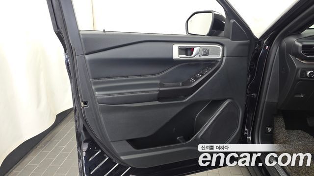 Ford Explorer (VI) 2.3 LimIted 4WD 2020 — фото 24