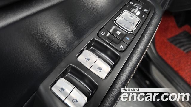 Genesis G90 3.8 AWD Luxury 2021 — фото 33