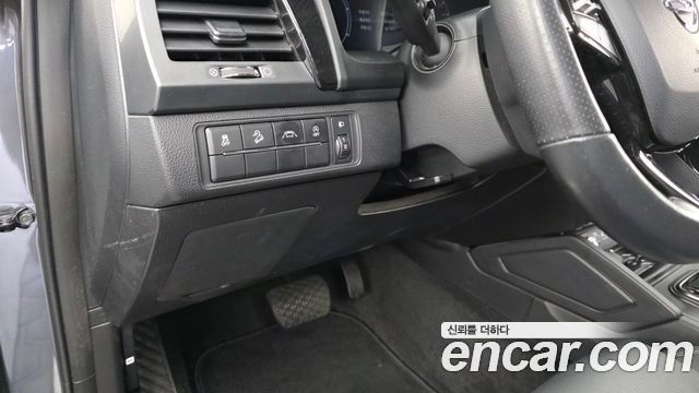 KG Mobility (SsangYong) Rexton Sports Diesel 2.2 4WD Prestige 2022 — фото 18