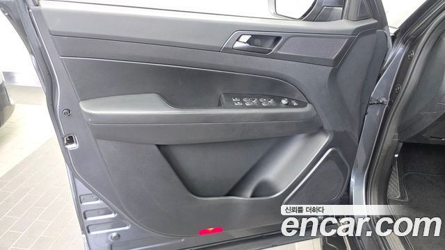 KG Mobility (SsangYong) Rexton Sports Diesel 2.2 4WD Prestige 2022 — фото 24