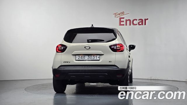 Renault Korea QM3 LE 2018 — фото 4