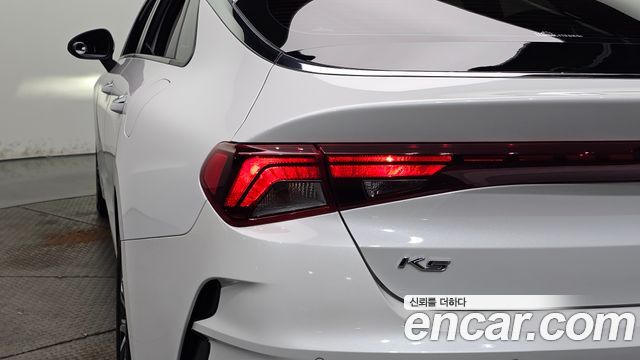 Kia K5 (III) 2.0 Prestige 2020 — фото 23