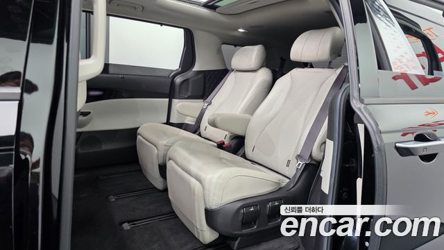 Kia Carnival (IV) Diesel 7-Seater Signature 2021 — фото 12