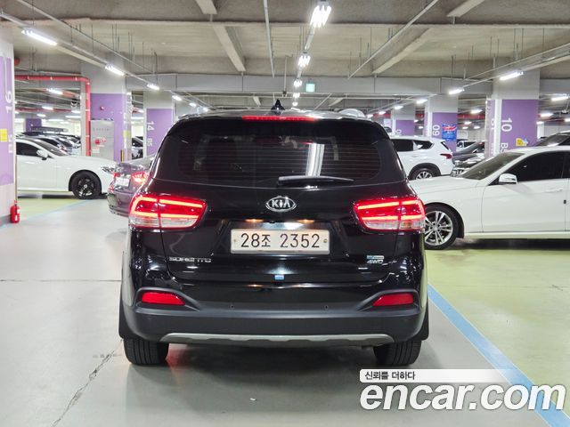 Kia Sorento Diesel 2.0 4WD Noblesse Special 2015 — фото 2