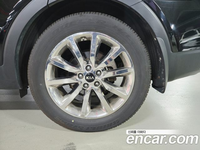 Kia Sorento Diesel 2.0 4WD Noblesse Special 2015 — фото 6