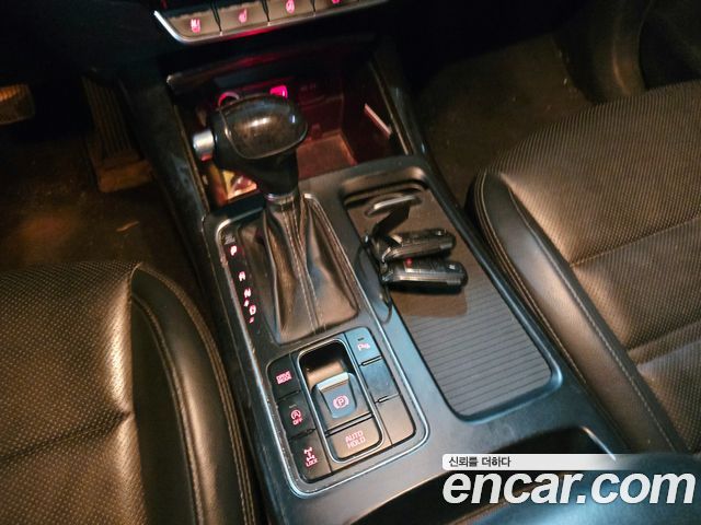 Kia Sorento Diesel 2.0 4WD Noblesse Special 2015 — фото 9