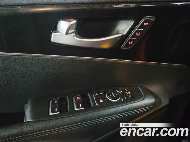 Kia Sorento Diesel 2.0 4WD Noblesse Special 2015 — фото 21
