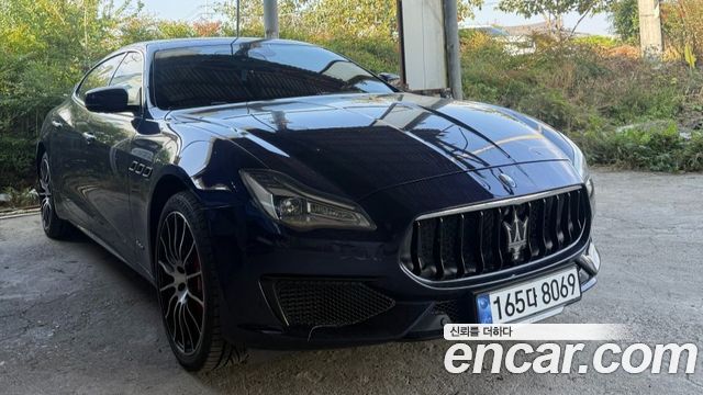 Maserati Quattroporte S Q4 3.0 V6 Gransport 2018 — фото 2
