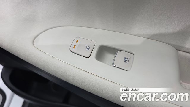 Hyundai Grandeur Hybrid (IG) Le Blanc 2023 — фото 19