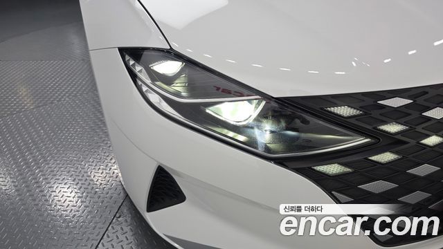 Hyundai Grandeur Hybrid (IG) Le Blanc 2023 — фото 22