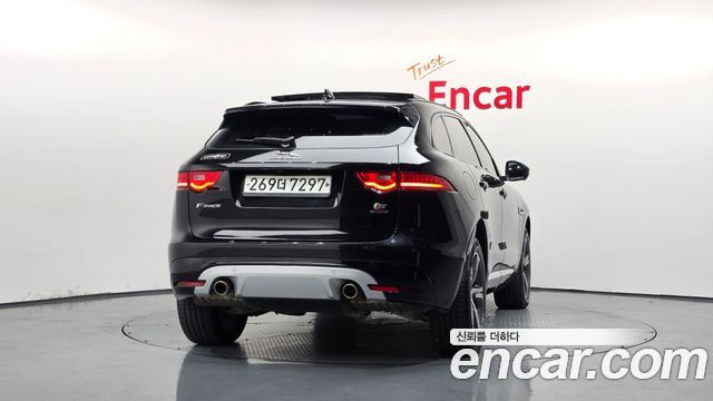 Jaguar F-PACE 30d S 2019 — фото 4