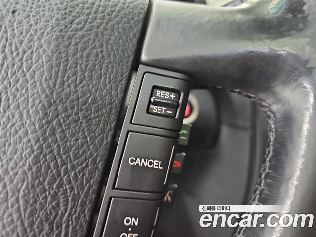 Kia Mohave 4WD KV 300 2014 — фото 22