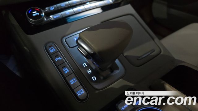 Genesis G90 3.8 AWD Prestige 2019 — фото 9