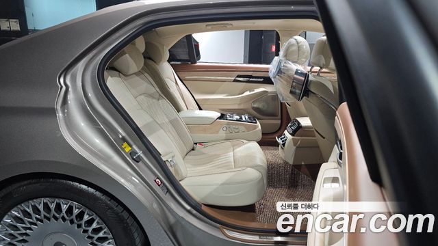 Genesis G90 3.8 AWD Prestige 2019 — фото 11