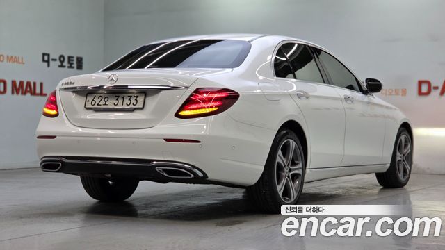 Mercedes-Benz E-Class (W213) E220d Avantgarde 2019 — фото 4