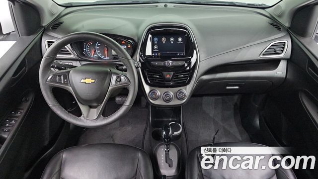 Chevrolet Spark LT 2022 — фото 7
